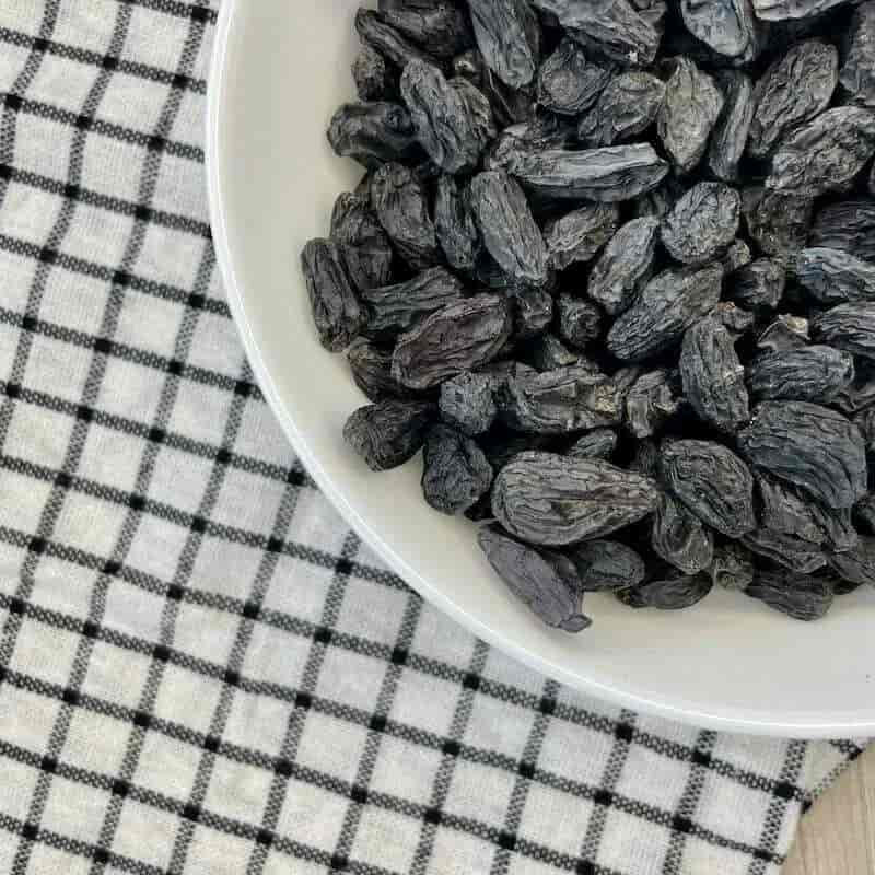 تصویر 3 از مویز انگور شانی با دانه‌های درشت و بافت لطیف